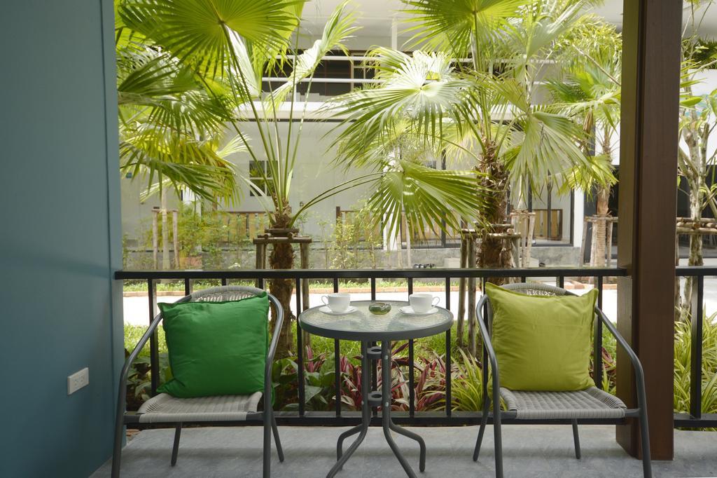 Irest Ao Nang Seafront Hostel Bagian luar foto