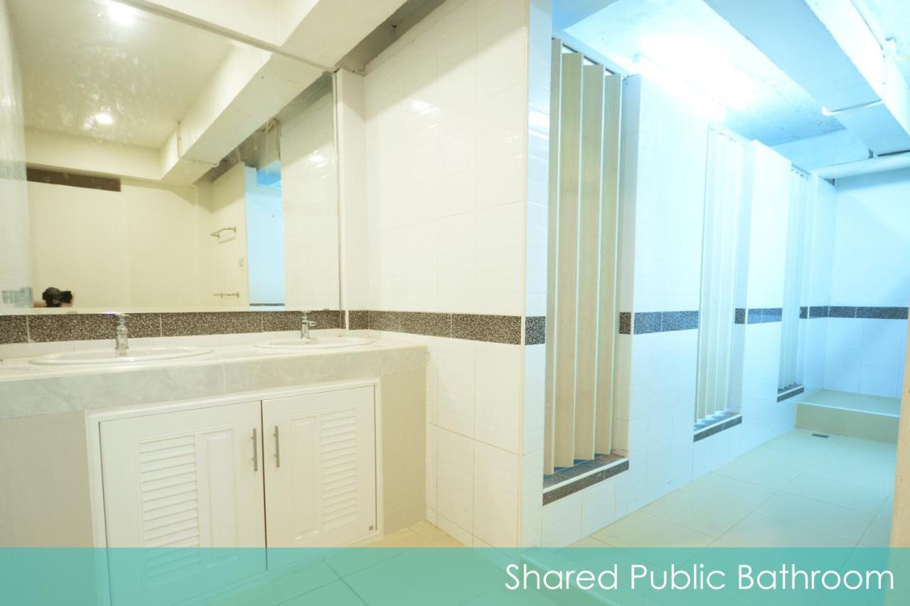 Irest Ao Nang Seafront Hostel Bagian luar foto